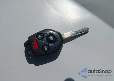 2013 Subaru Legacy 2.5I z USA, uszkodzony, nr VIN 4S3BMBA68D3043209